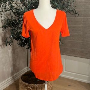 Forever 21 orange V Neck Tee